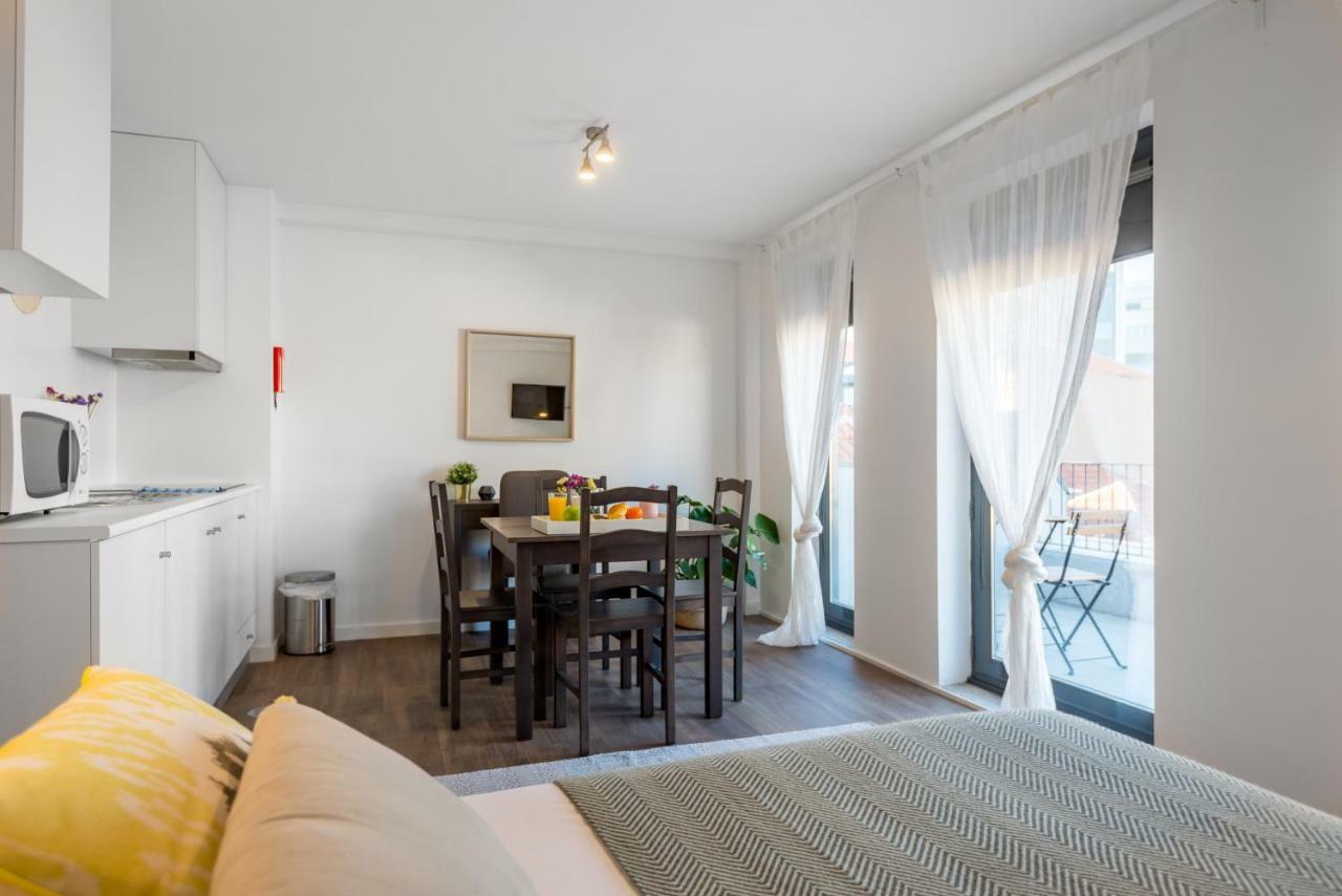 Samasal Trindade Apartments Porto Luaran gambar